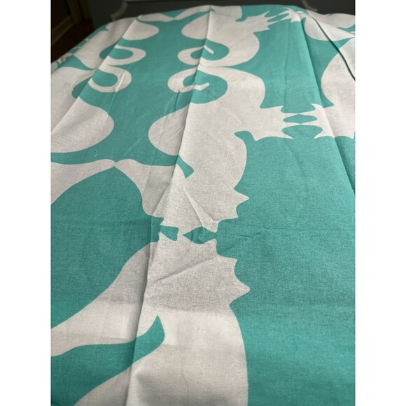 Beach Road Seahorses Teal White “The Beach Sheet” - Picture 2 of 14